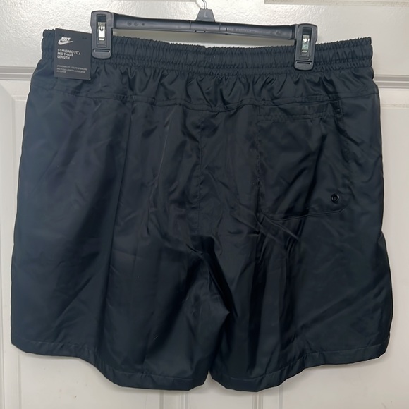 Men’s Nike Gym Shorts. Size X-Large. NWT! - Picture 2 of 6
